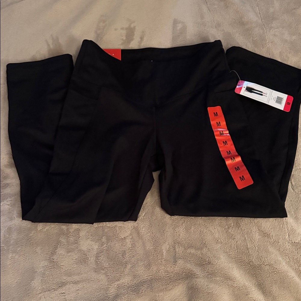 Jockey cropped slit flare pant medium, color black salt, inseam 25”